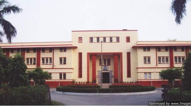 Law Colleges in India Faculty of Law, Banaras Hindu University (BHU), Varanasi