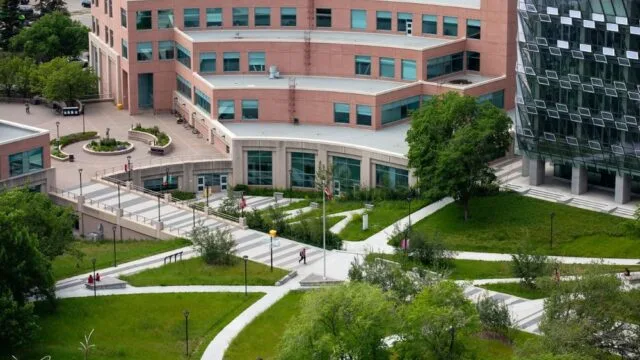 University of Calgary – Faculty of Law (Calgary)