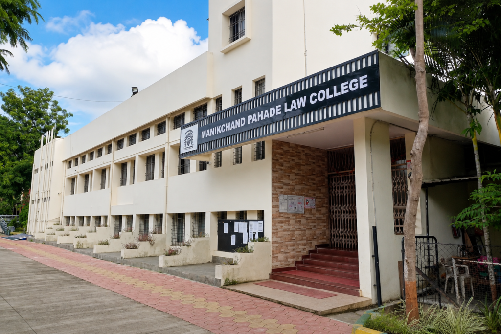 Manikchand Pahade Law College Aurangabad