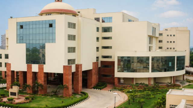Law Colleges in India SNDT Mumbai