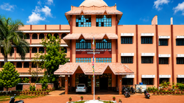 Law Colleges in India Shantaram Potdukhe College of Law